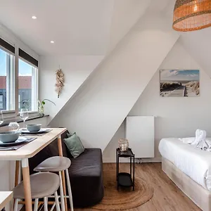 Sand & Dunes Studio Apartment